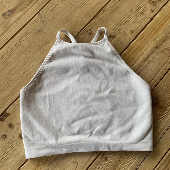 Forever 21 Tops - Active Crop Top Forever 21 Tops - Active Crop Top